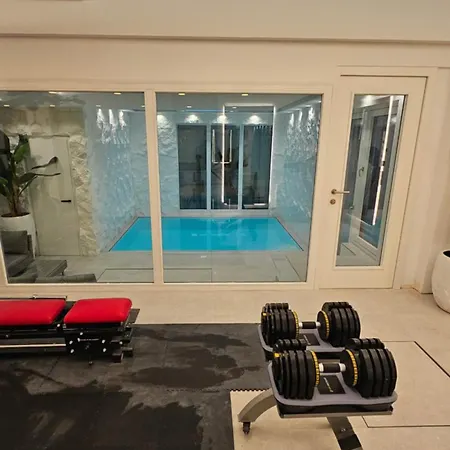Amazing - Pool Gym Sauna Extra Buchbar *